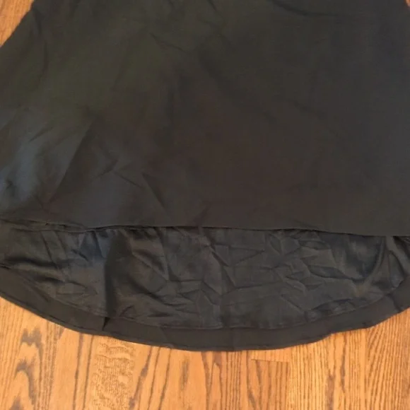 JJs House Black Off-Shoulder Long Sleeve Fishtail Gown NWT Sz 6 - Picture 6 of 10